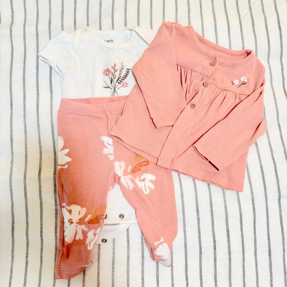 Adorable Baby‎ Clothing Sets in Pink and White Bundles
